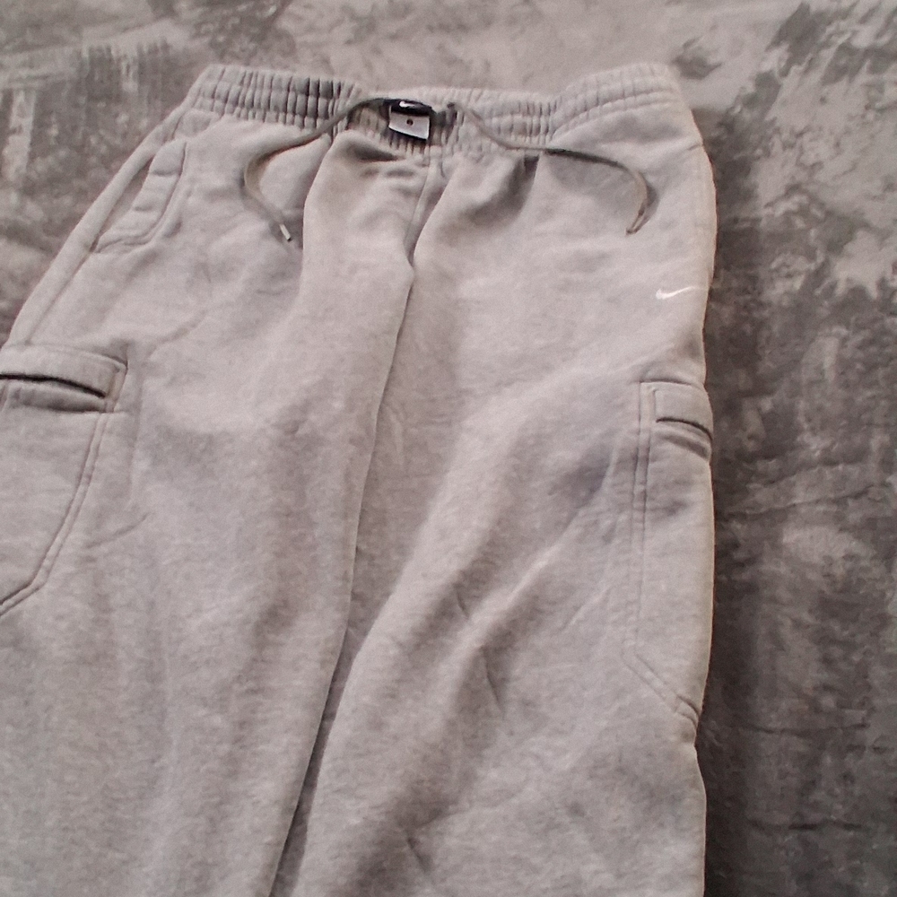 Nike Heather Gray Joggers